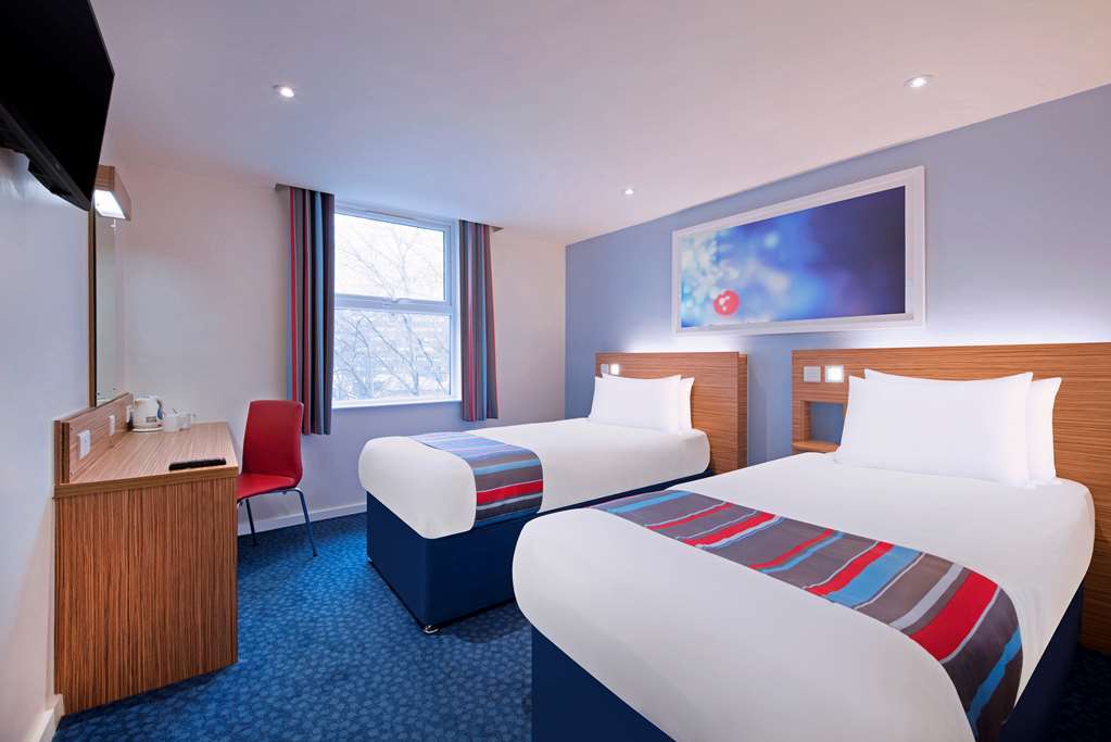 Travelodge Walton On Thames Rum bild